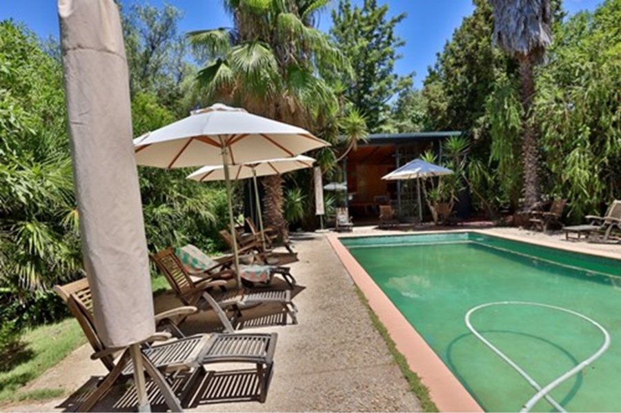8 Bedroom Property for Sale in Hopefield Western Cape